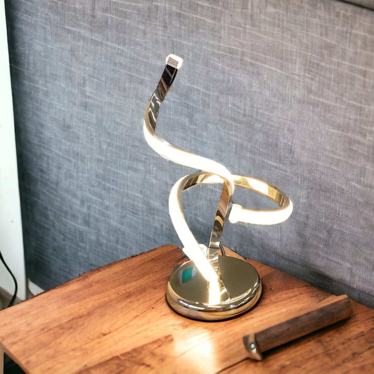 TwistGlow LED Table Lamp