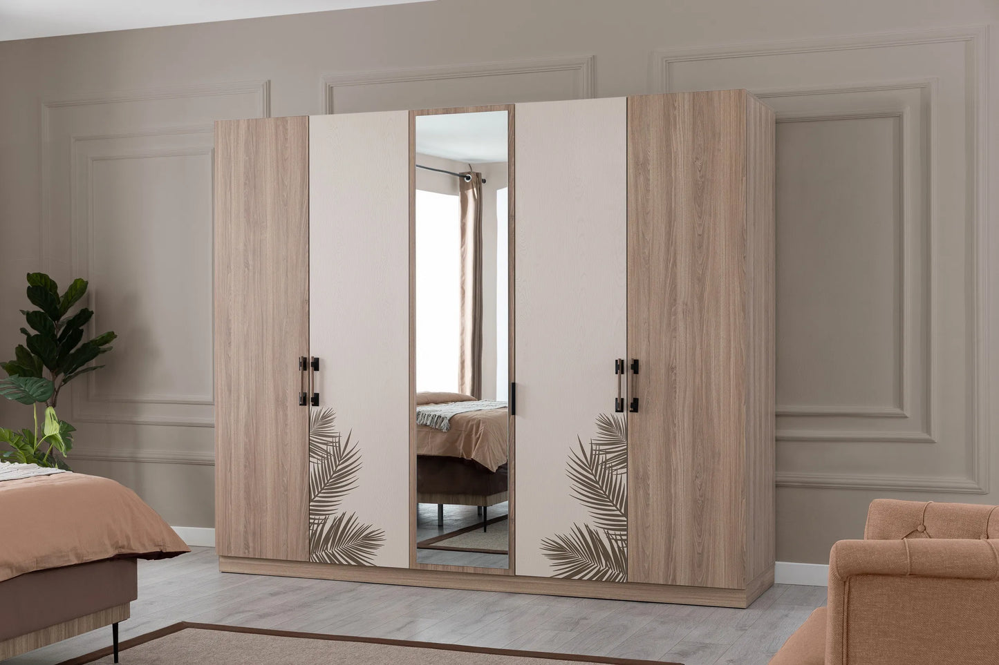 Malibu Wardrobe